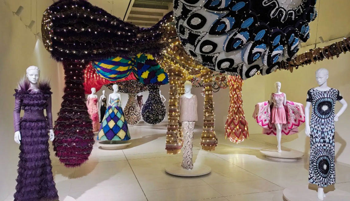 ARELonSite Roma, visita alla mostra "VENUS. Valentino Garavani attraverso gli occhi di Joana Vasconcelos” e allo spazio PM23 