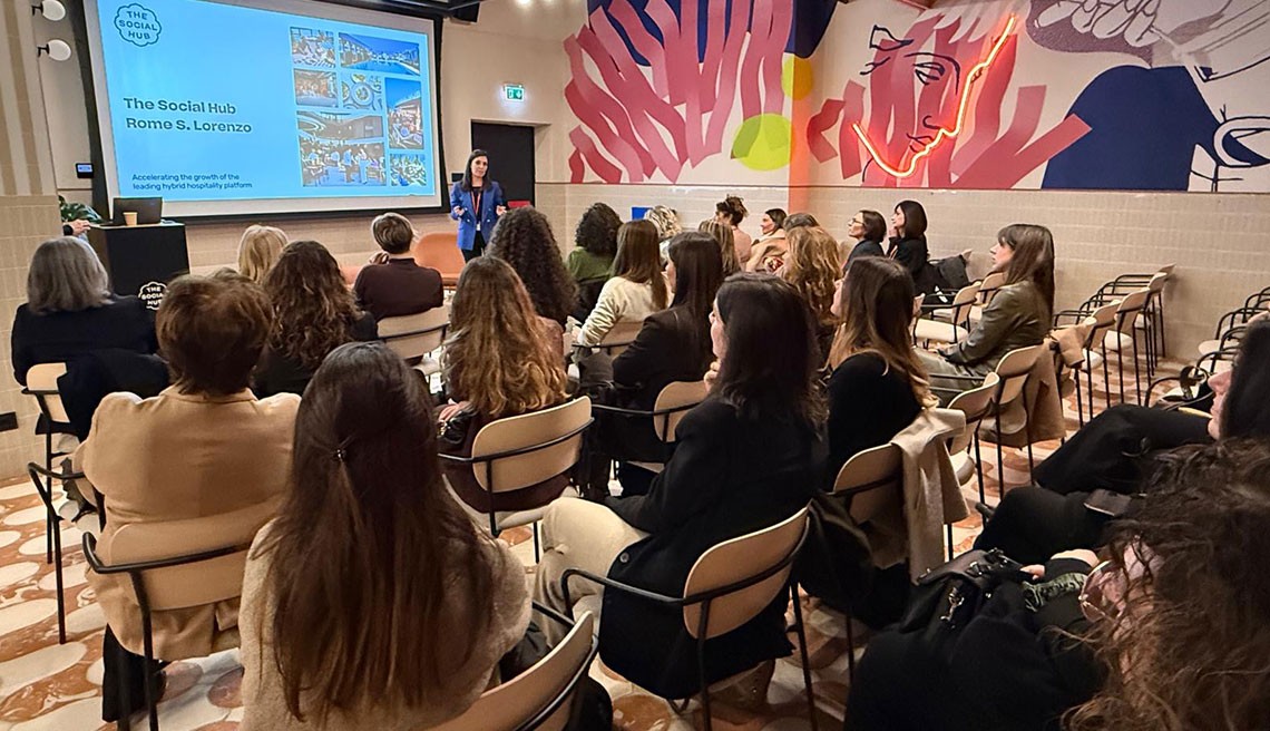Prima visita di ARELonSITE Roma al The Social Hub