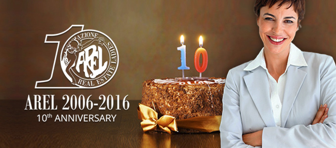 testata 10th compleanno